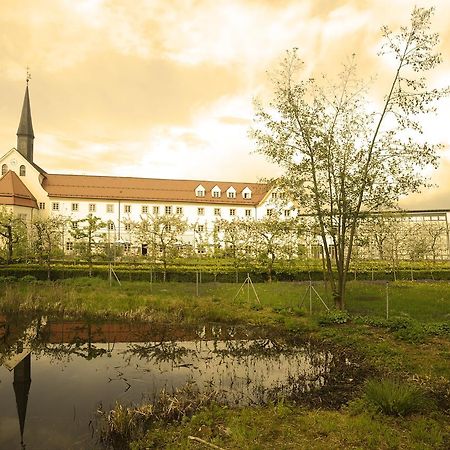 Kapuzinerhof Seminar- Und Kongresshotel Laufen Exterior foto